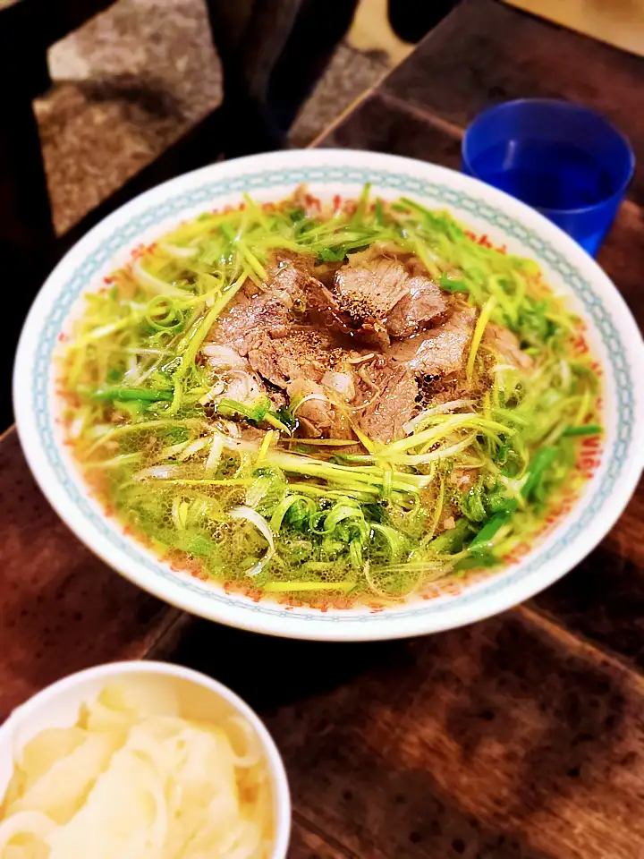 줄서는식당 45회 강경준 왕갈비 쌀국수 반세오 분짜 성수동 서울숲 맛집