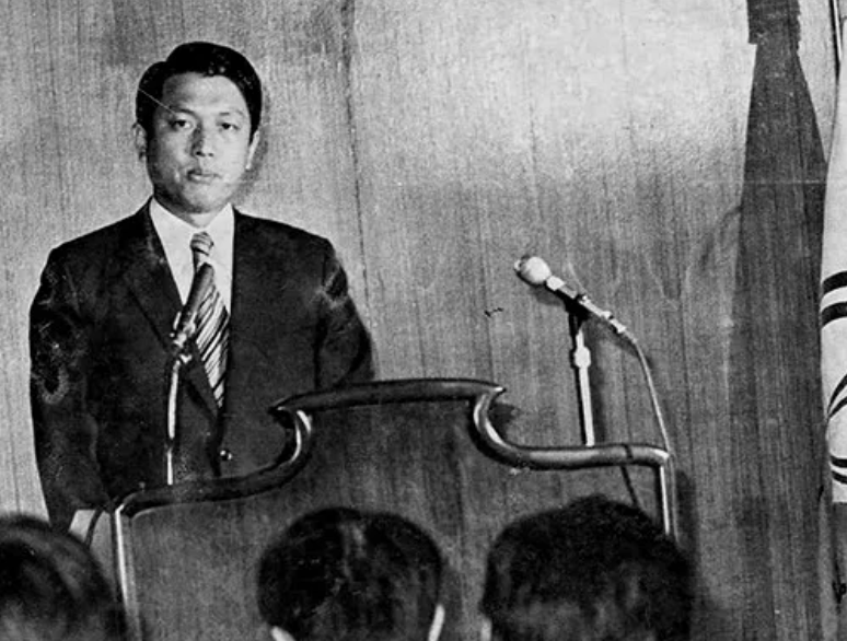 김기춘 유신헌법