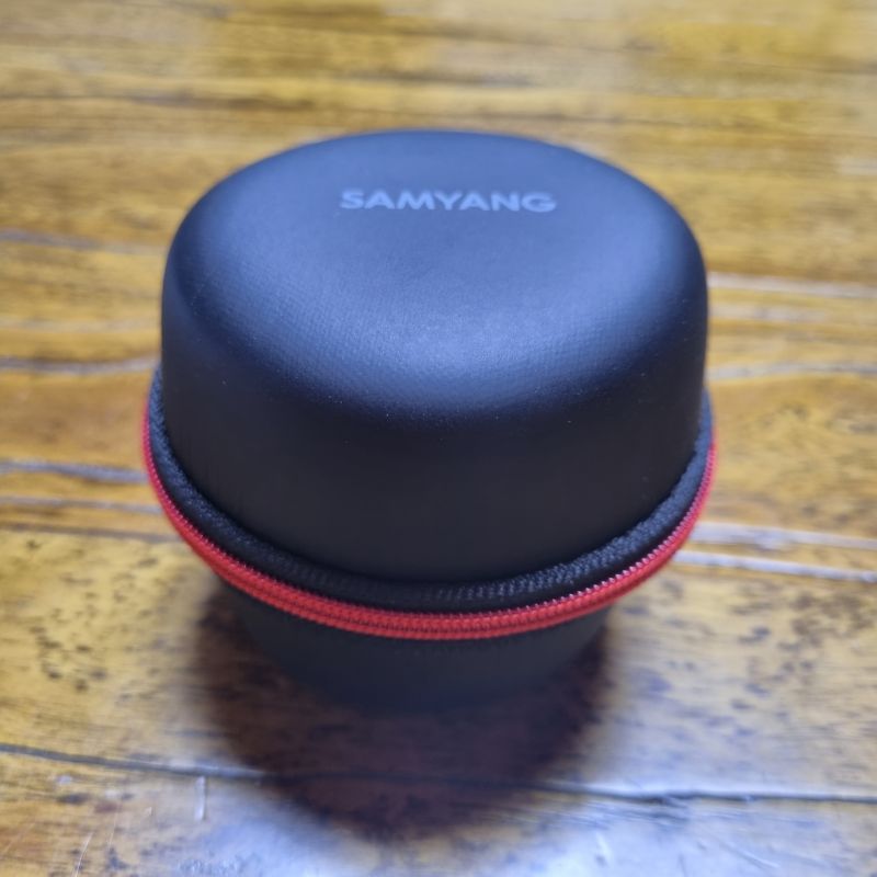 삼양-렌즈-35mm-F2.8-케이스