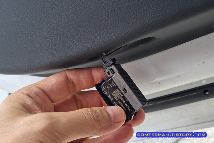 테슬라 모델3 하이랜드 프로젝션 램프 장착