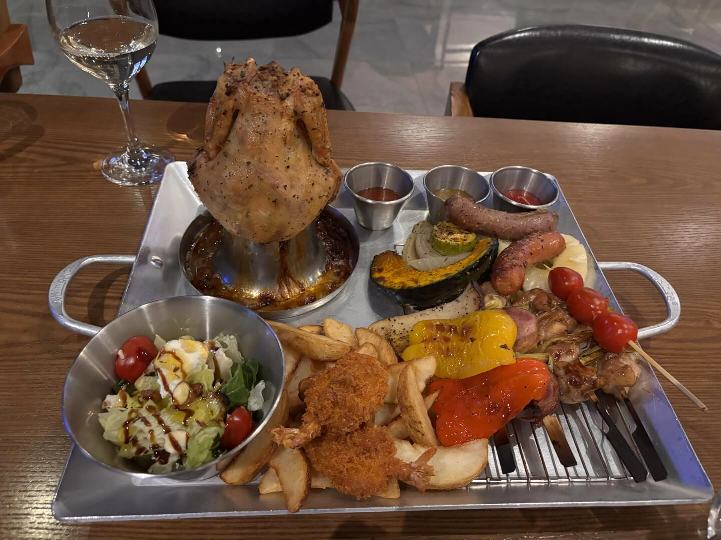 2인 BBQ 플래터 & 생맥주 무제한 패키지