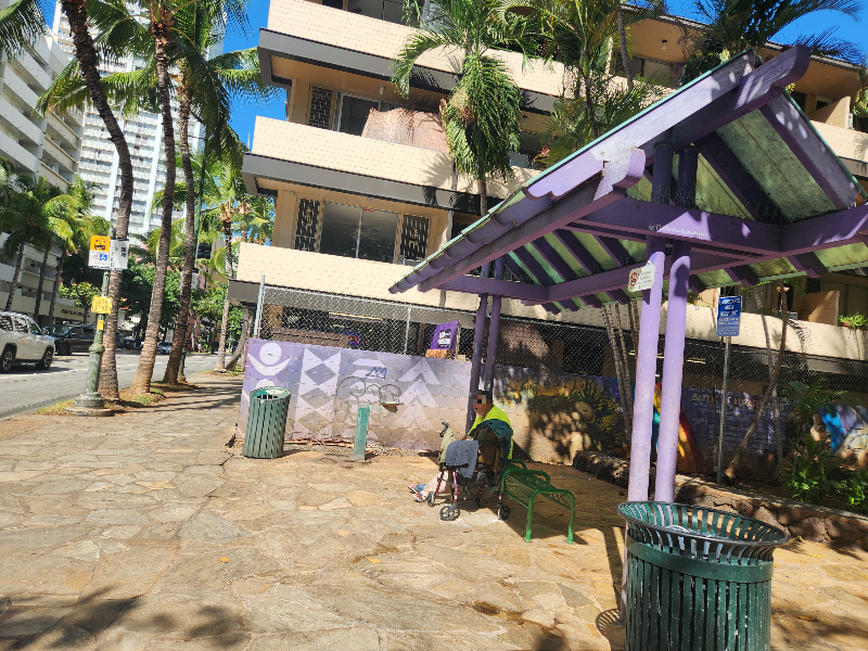 하와이 와이켈레 프리미엄 아울렛 E버스 정류장