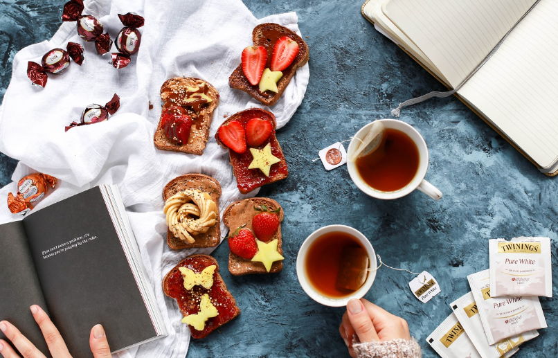 과소비를 보여주는 사진