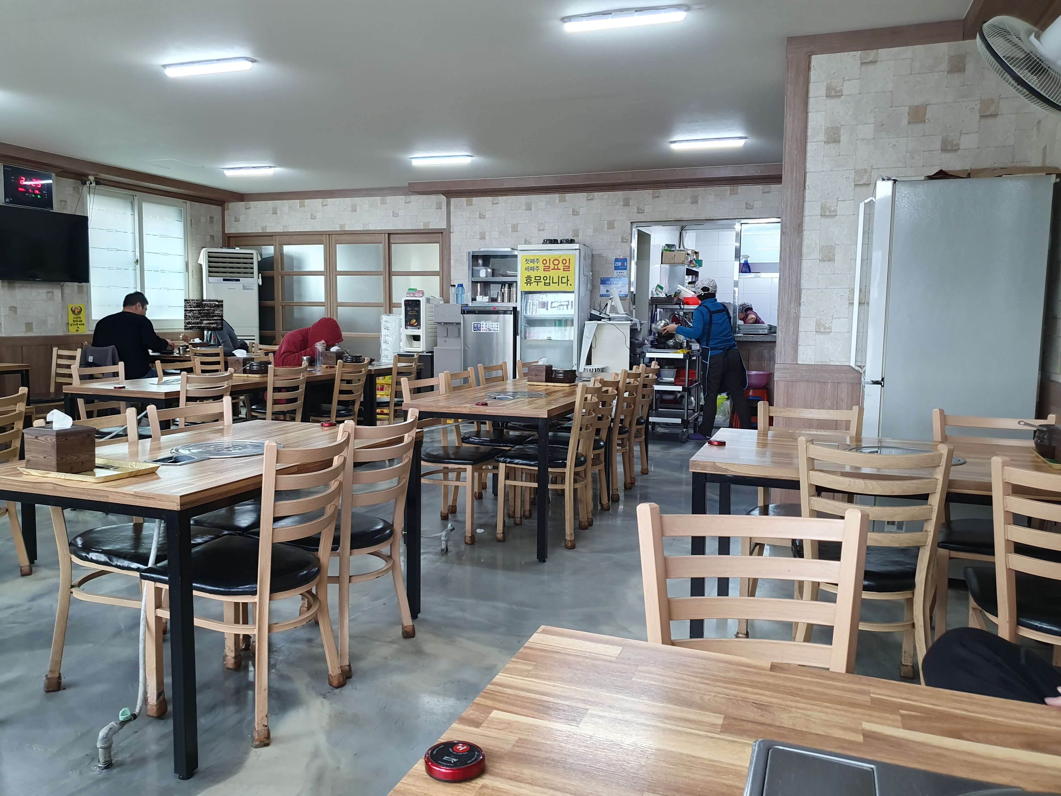 양산 물금 맛집 가마솥뚝배기-식당 내부