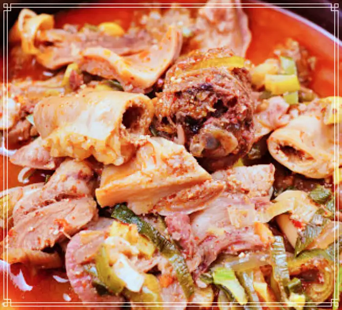 인천 송도 맛집 주린 배를 채워 줄 푸짐한 한 그릇 뚝배기 해장국