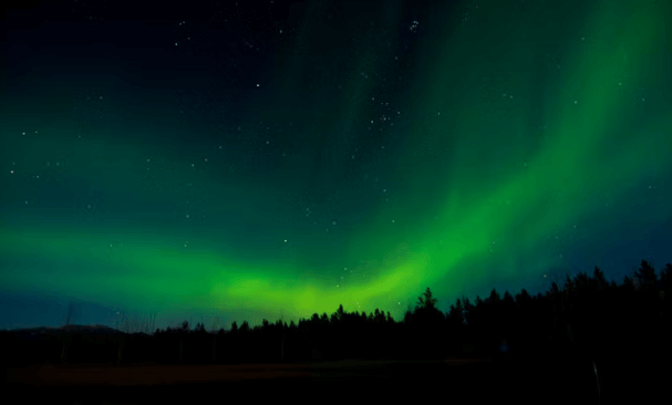 캐나다 오로라 여행 시기 명소 예산 총정리