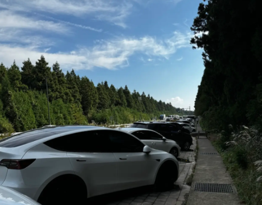 사려니숲길 주차장