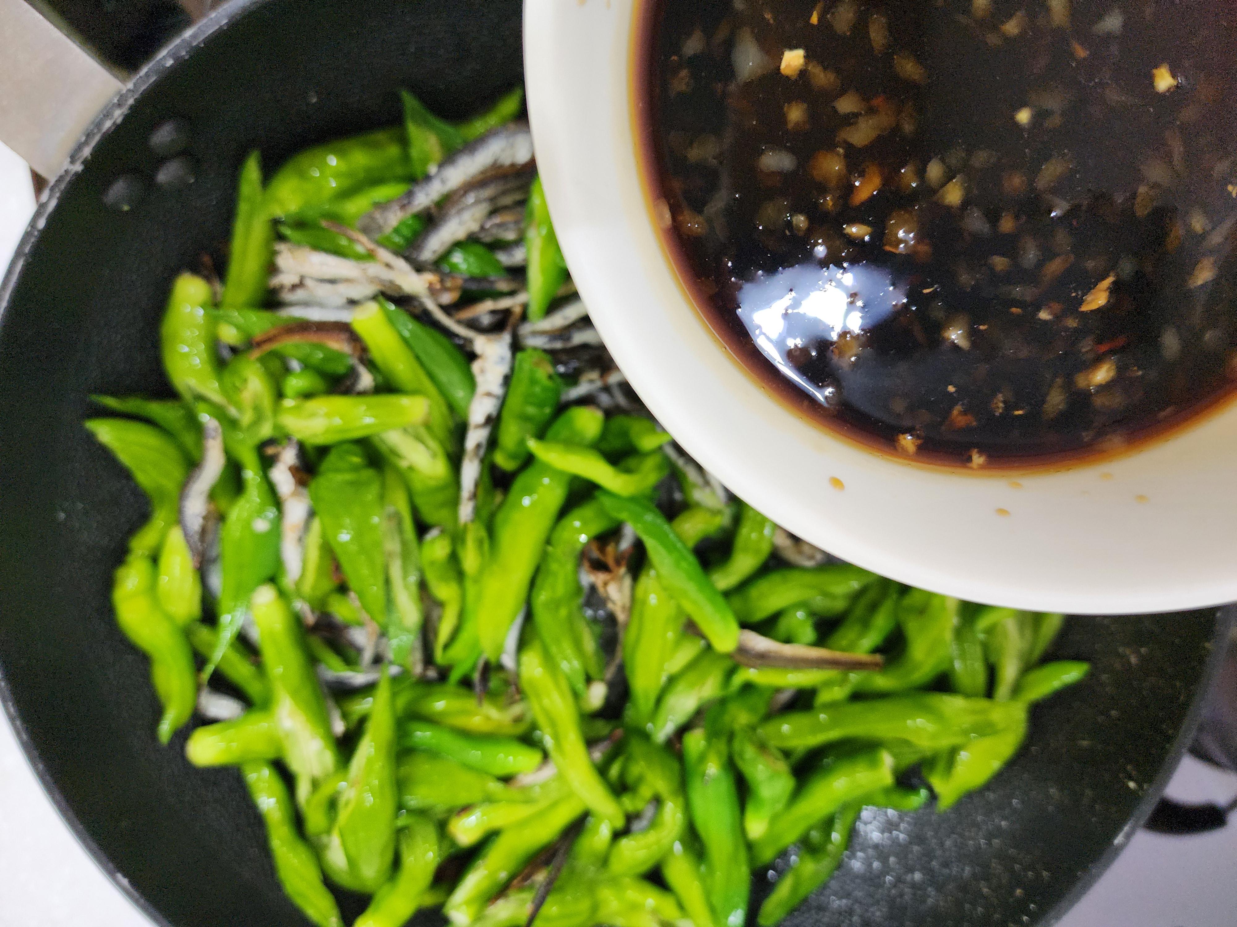 꽈리고추 멸치볶음 맛있게 만드는법