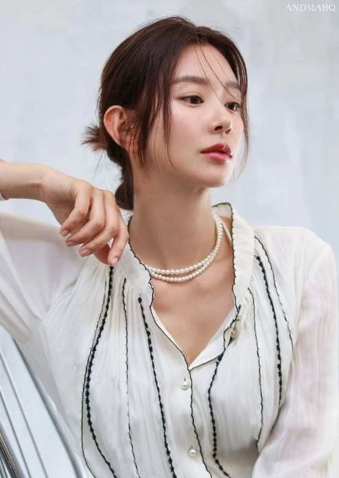 이주빈 사주 분석: 신사일주 배우의 성격과 운세