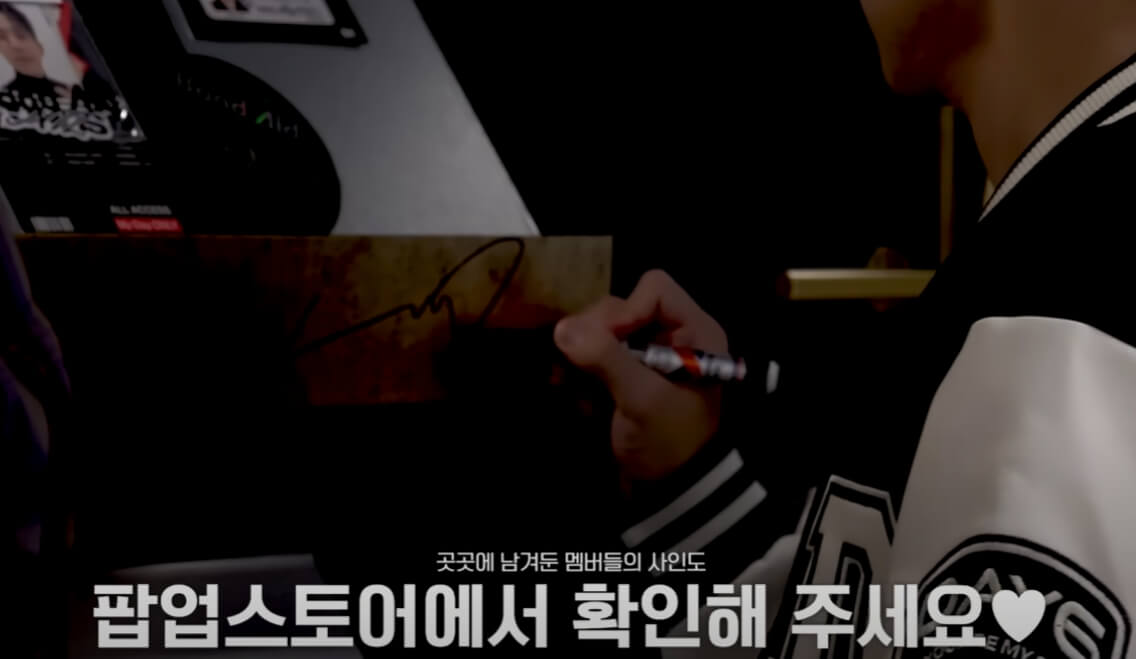 회차별 입장 대기 줄 풍경