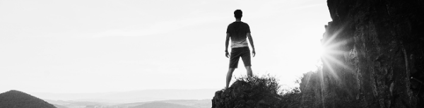 명언 모음: 가장 큰 용기는 자신을 믿는 것이다