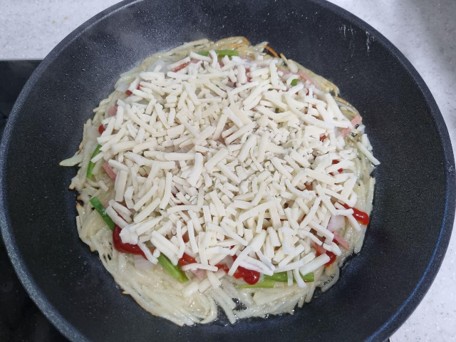 감자채볶음 대신 감자채피자