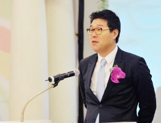 연설하고있는-쌍방울-김성태