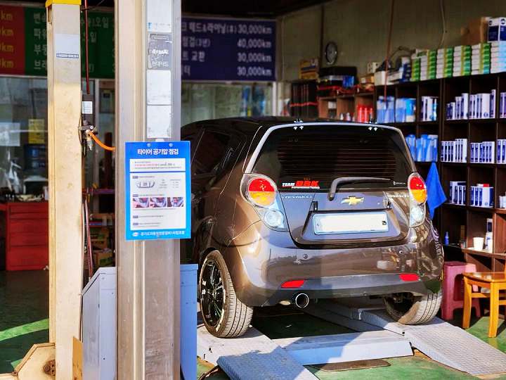 생생정보 인천 송도 경력 52년 자동차 정비 수리 박병일 명장 카센터