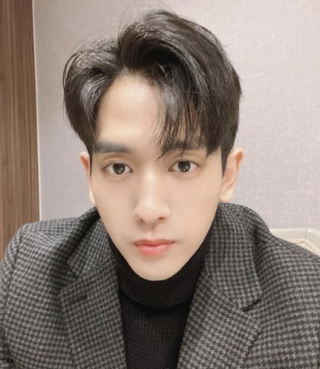 류필립 프로필2