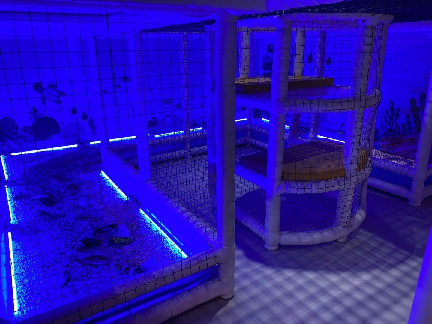 정글짐-낚시-놀이-이미지