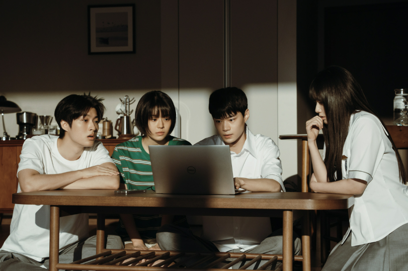넷플릭스 기리고 후기·결말 해석·줄거리·출연진