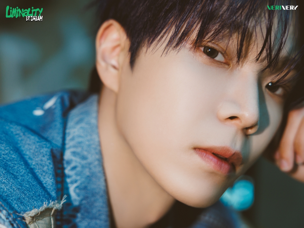 베리베리 동헌, 젤리피쉬엔터테인먼트