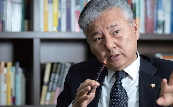 홍성국 국회의원 정치 입문