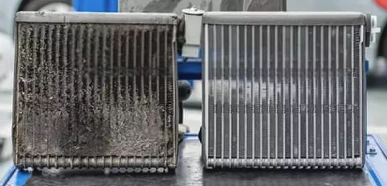 차량용 에어컨 에바포레이터 청소 전과 후