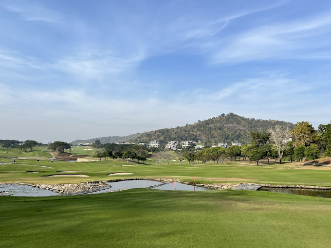 블랙 마운틴 골프클럽