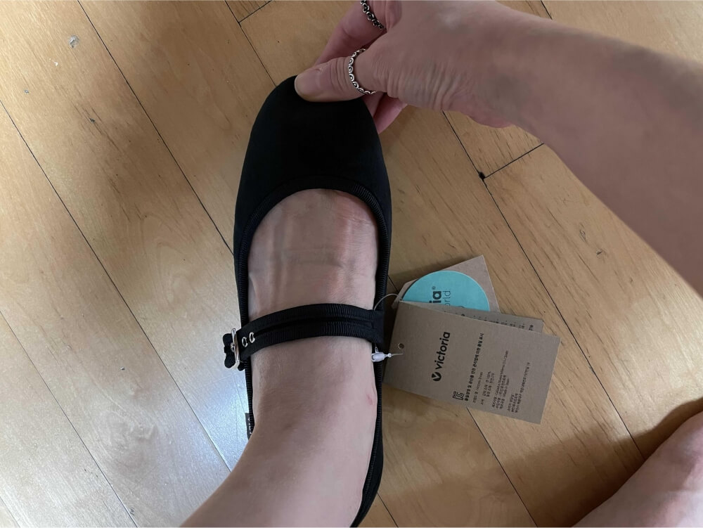 빅토리아-오다-메리제인-240-사이즈-착용-모습