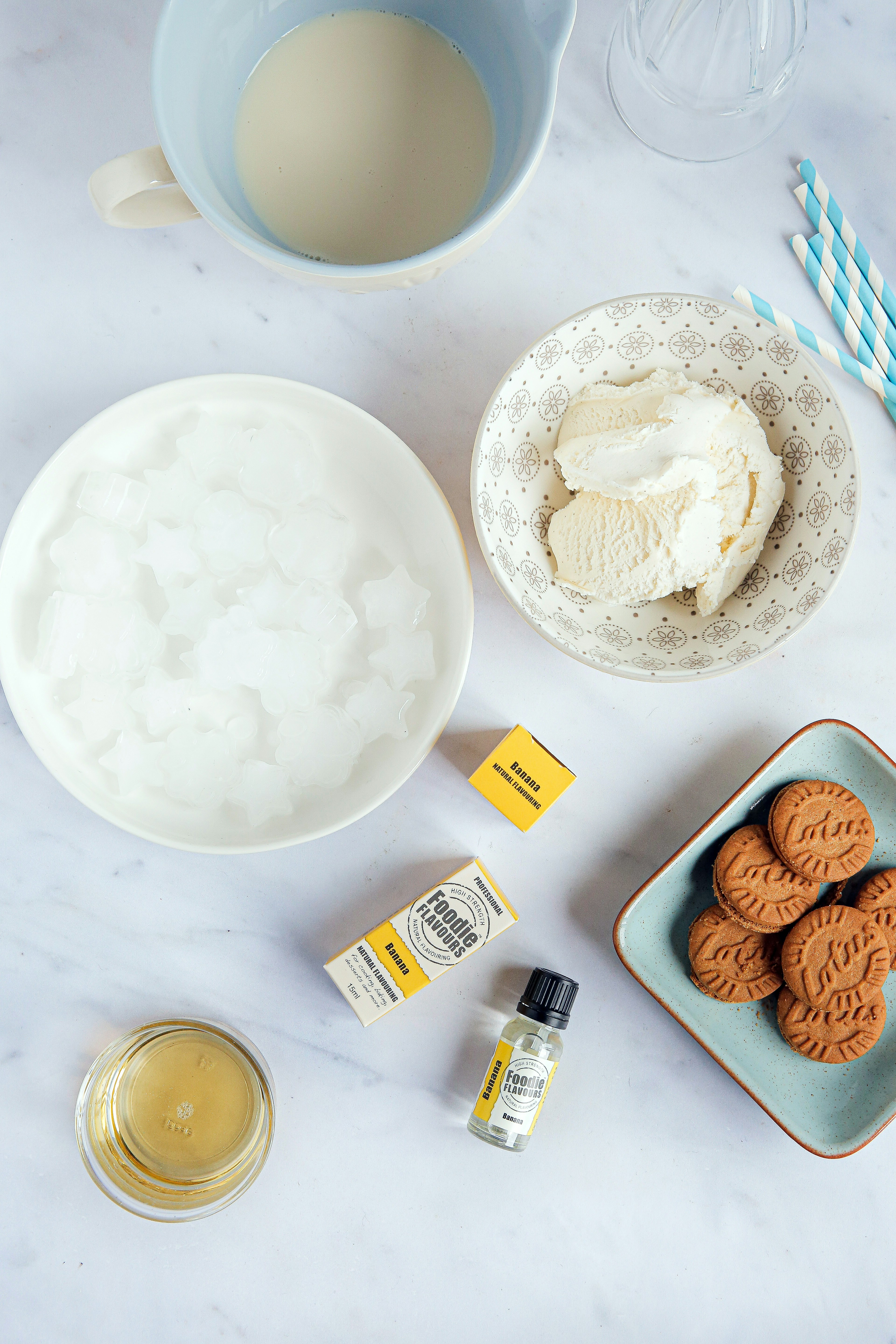 베이킹 재료 사진