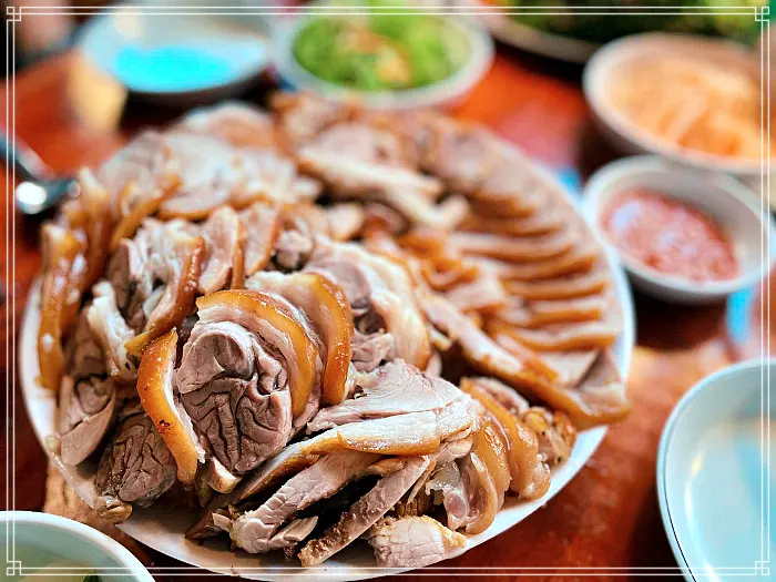 중랑구&#44; 사가정역 맛집 28년 전통 반반 족발