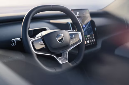 볼보 EX30 성능 및 기능