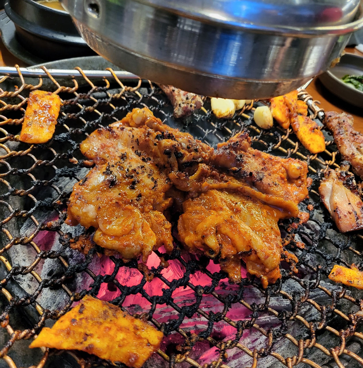 토담숯불닭갈비