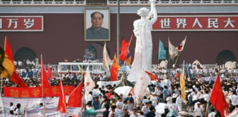 자유민주주의에서 &lsquo;자유&rsquo;를 떼고 &lsquo;인민&rsquo;을 붙이면 어떻게 될까 