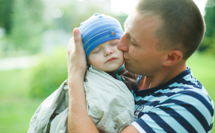 아빠 육아의 힘: 아이에게 긍정적인 영향을 주는 놀이