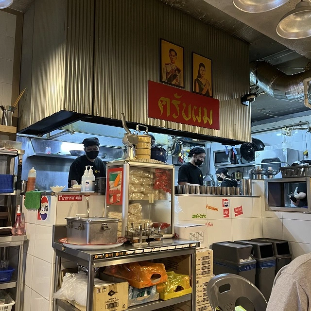 압구정로데오 태국 음식점 '까폼' 실내