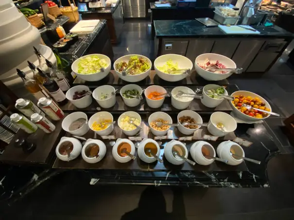 JW 메리어트 푸꾸옥 리조트: 풍성한 조식(사진모음)으로 즐기는 럭셔리 휴가