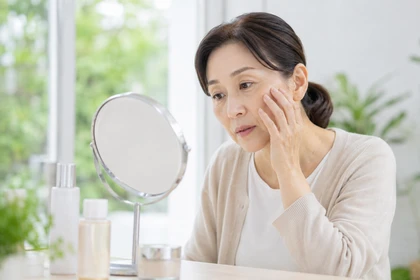 중년피부 변화 원인과 관리 방법12