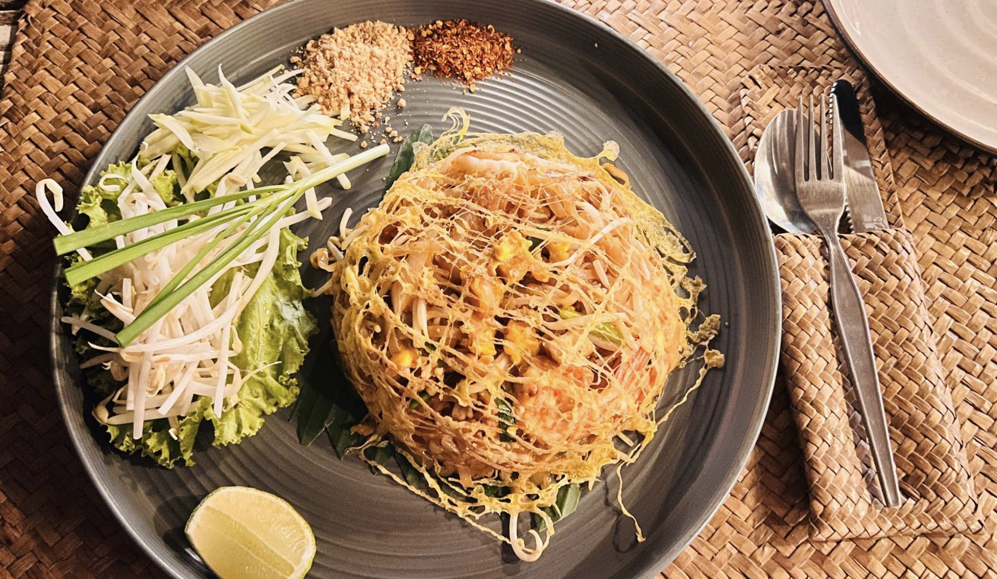 무쇠소녀단2 10화 Rawai 지역 감성 맛집 Rawai View