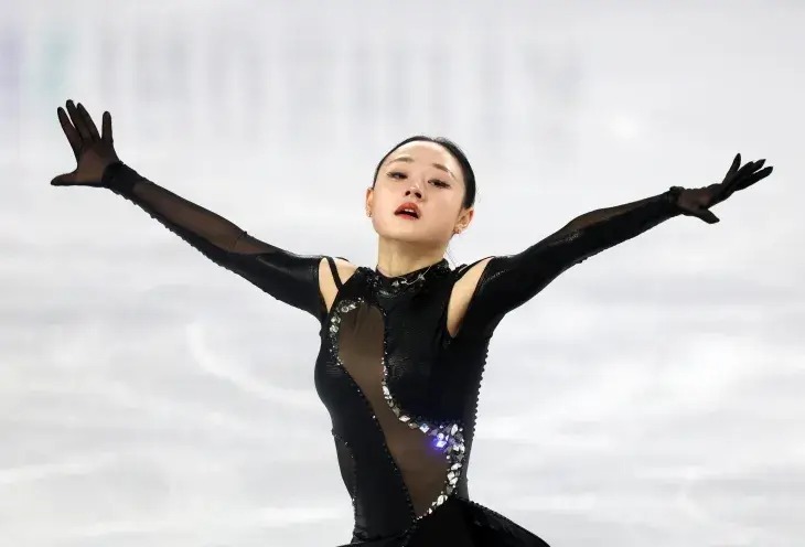 "나와의 싸움이에요" 김채연, 피겨 세계 선수권 도전기