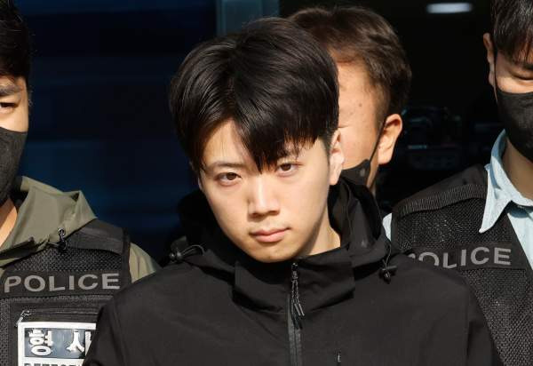 장윤기 사건: 광주 여고생 살인사건 증거인멸 파문! 수사팀장 A 경감 긴급체포 및 범행 차량 동영상 삭제 지시 전말 (나이, 프로필, 고향, 학력, 사주, 부인, 형량 총정리)