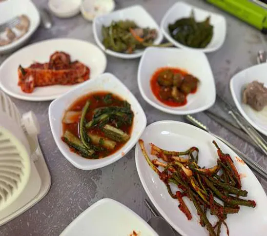 동학사계곡