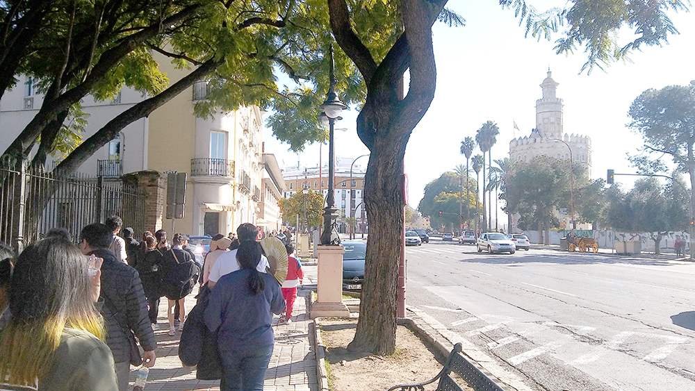 정12각형의 황금의 탑(Torre del Oro)