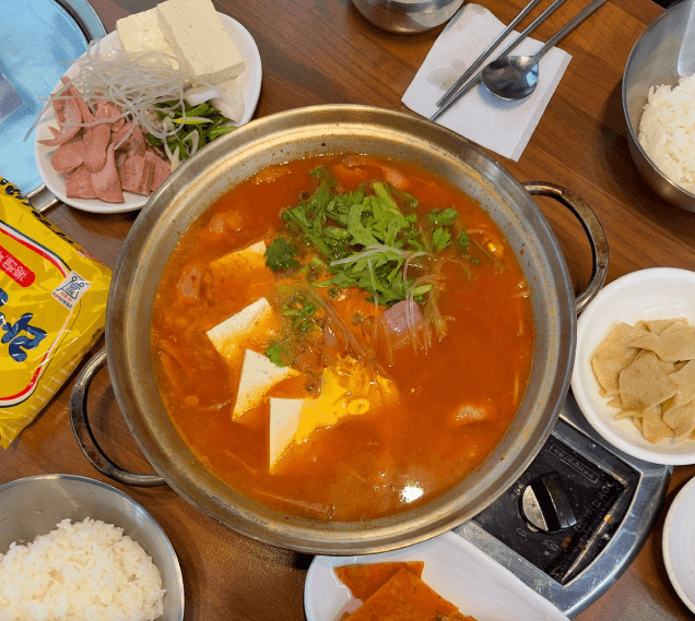 생방송투데이 부대찌개 도봉구 창동 맛집 정보