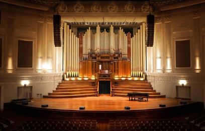 소리까지 설계하는 건축, 음향이 공간을 지배하는 방식