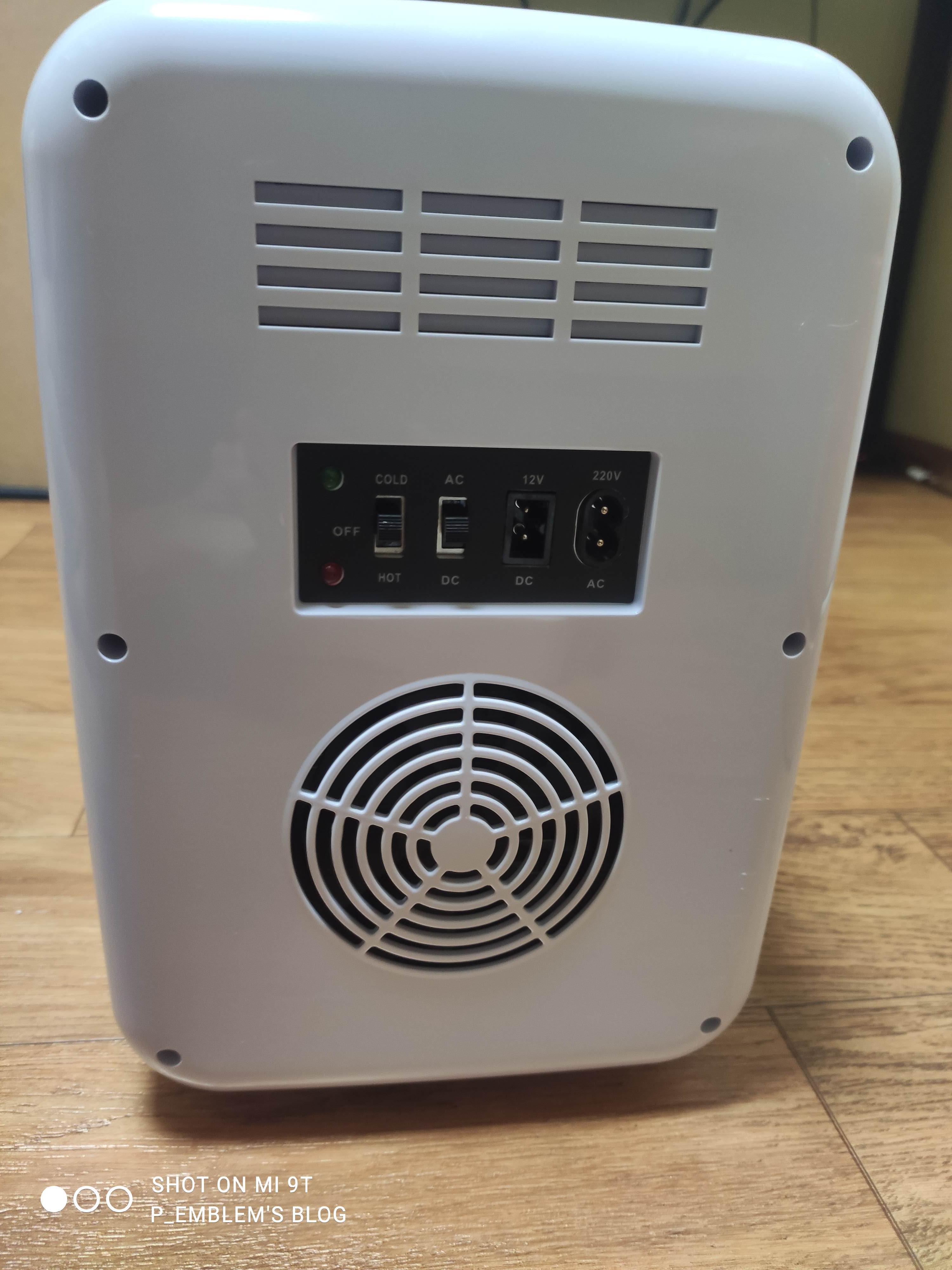 제품 후면의 전반적인 모습