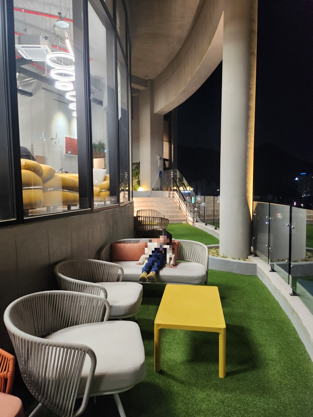 만덕-카엘리움-3층-야외