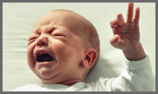 신생아 배앓이 증상 원인