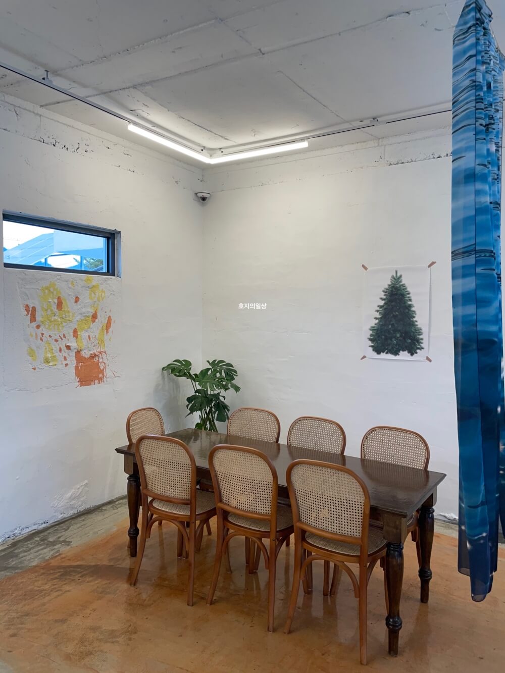 홍천 카페 핸드 드립 전문점 손탁커피 홍천 - 단체석