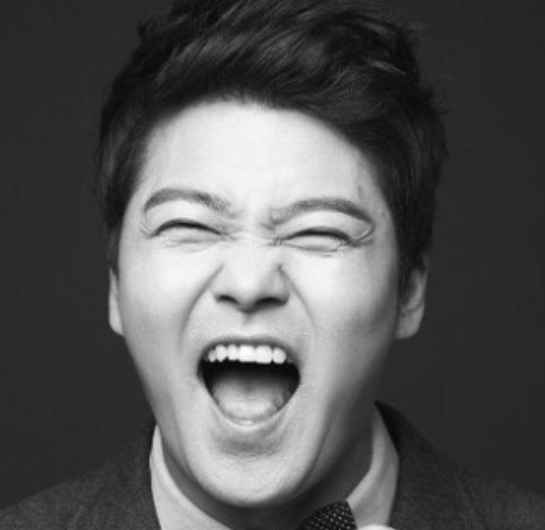 전현무 차 도대체 뭐길래? 랜드로버 디펜더 110 상세정보 (일명 무카)