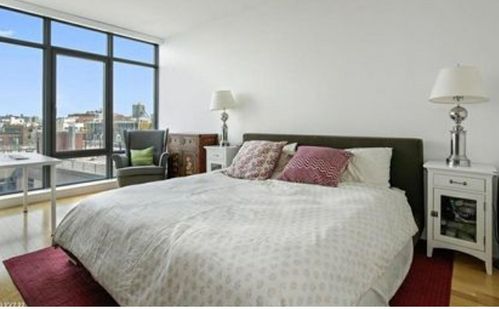 혜민은 승려를 흉내내는 학원사업가, 인터넷방송인, 통신판매업사업자