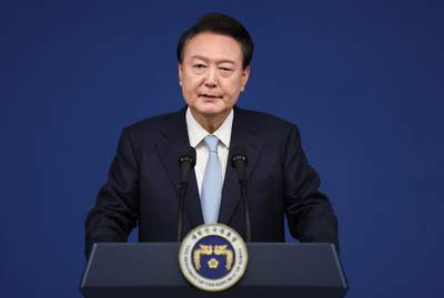 윤석열-지지율-17%