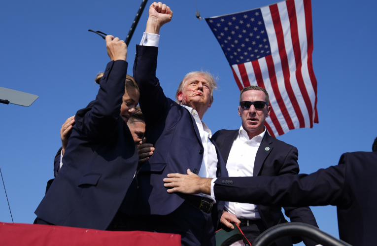 트럼프 총격 사건